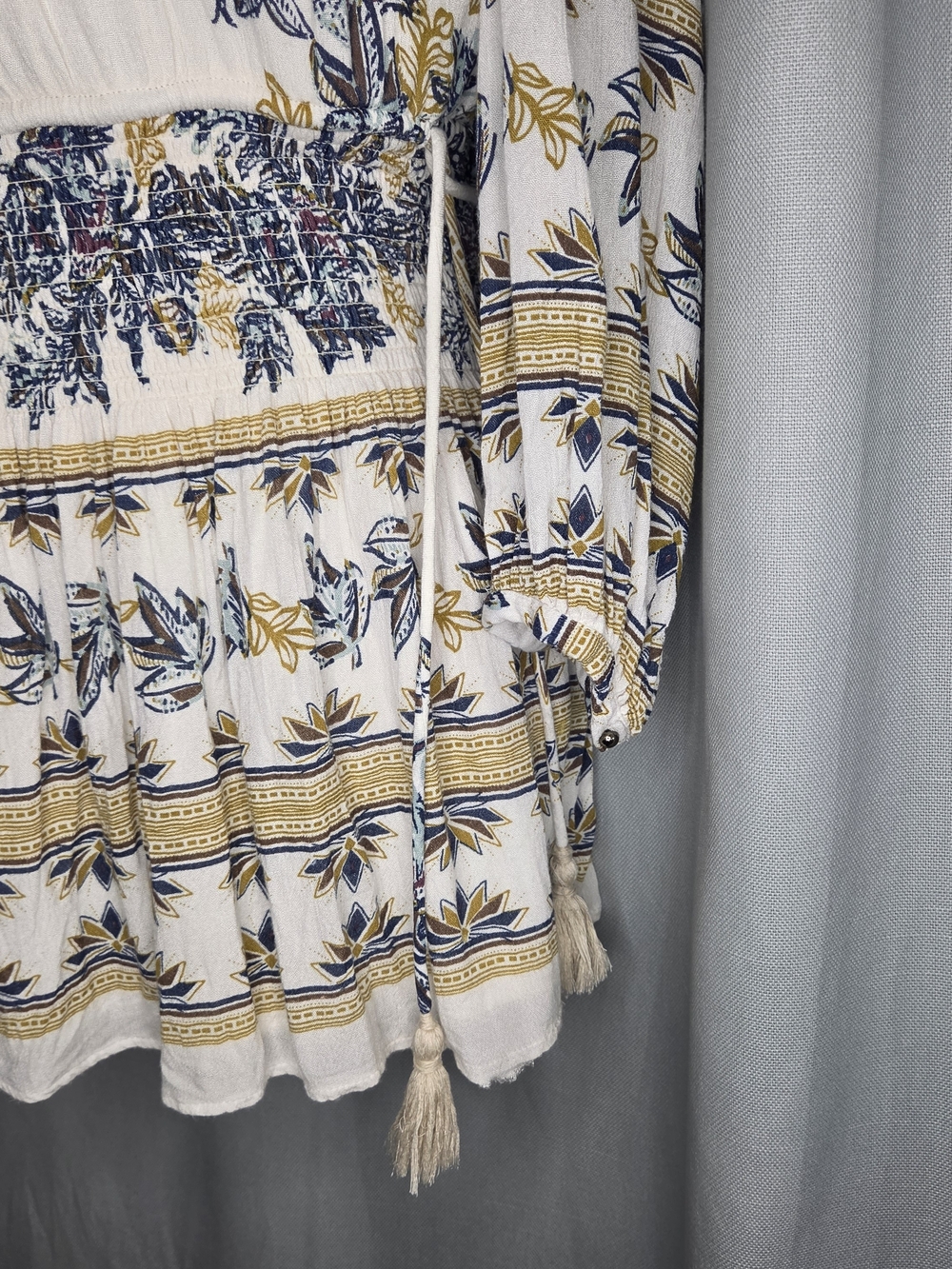 Free People White Floral Boho Smocked-Waist Dress Size M Medium With Waist Ties - Picture 2 of 9